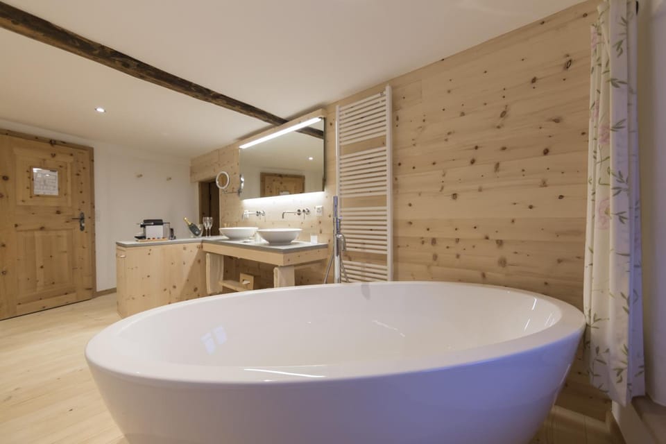Relais & Chateaux IN LAIN Hotel Cadonau Hotel in Canton of Grisons