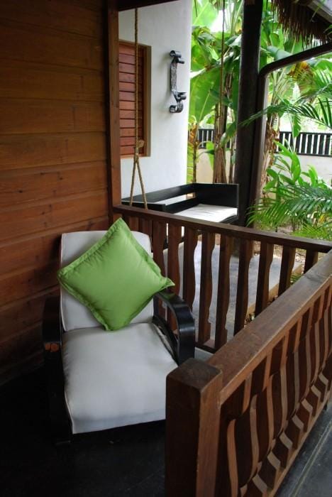 Villas Sur Mer Hotel in West End