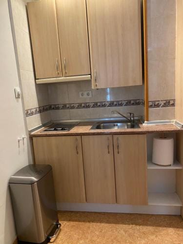 Studio La Carihuela Hotel in Torremolinos