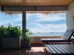 Tommy apartment Hotel in Ko Tao