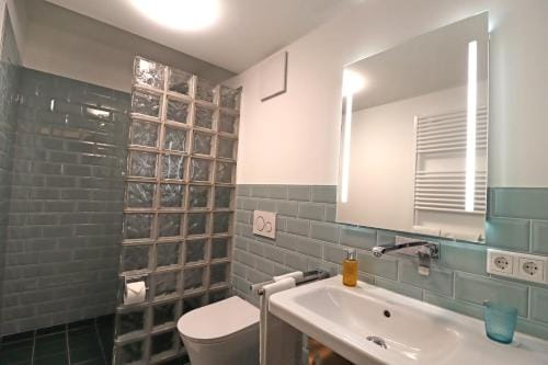 S12 - Boardinghouse by Hotel Trezor Hotel in Singen
