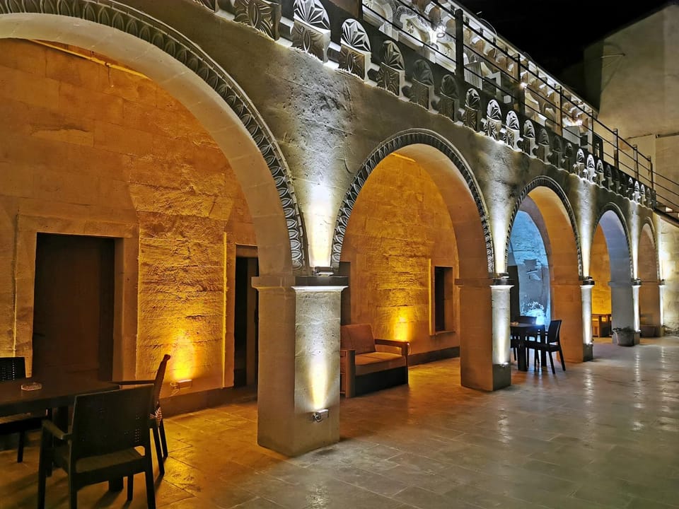 Falcon Cave Suites Hotel in Turkey