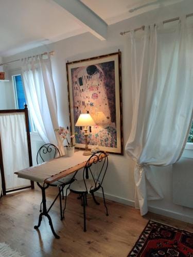 Le Cerisier Hotel in Saint-Germain-en-Laye