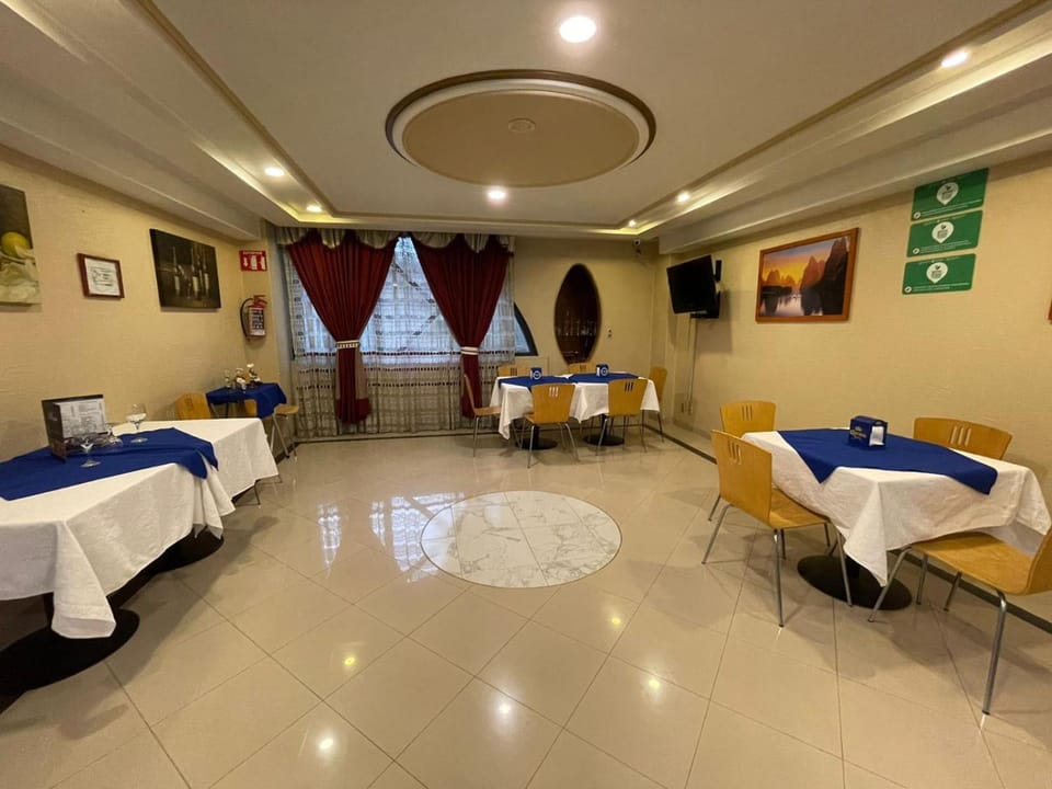 HOTEL MARQUES DEL PENON Hotel in Mexico City