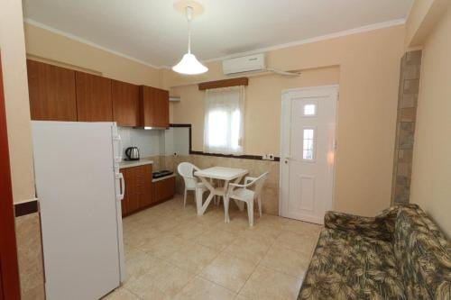 Apartments Spartacus Hotel in Halkidiki