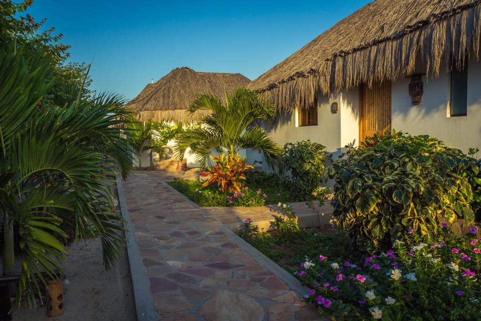 Yemaya Boutique Hotel en Canoas Hotel in Canoas de Punta Sal