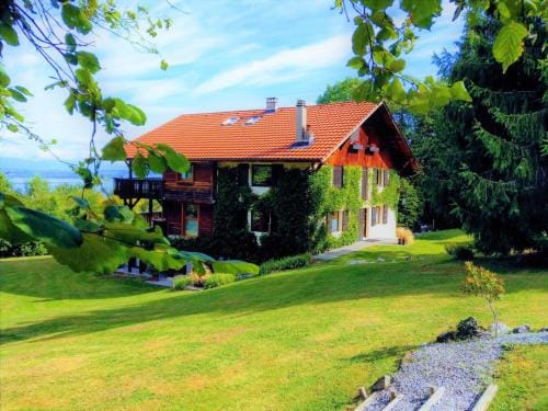 Domaine de l'Olifant Hotel in Haute-Savoie