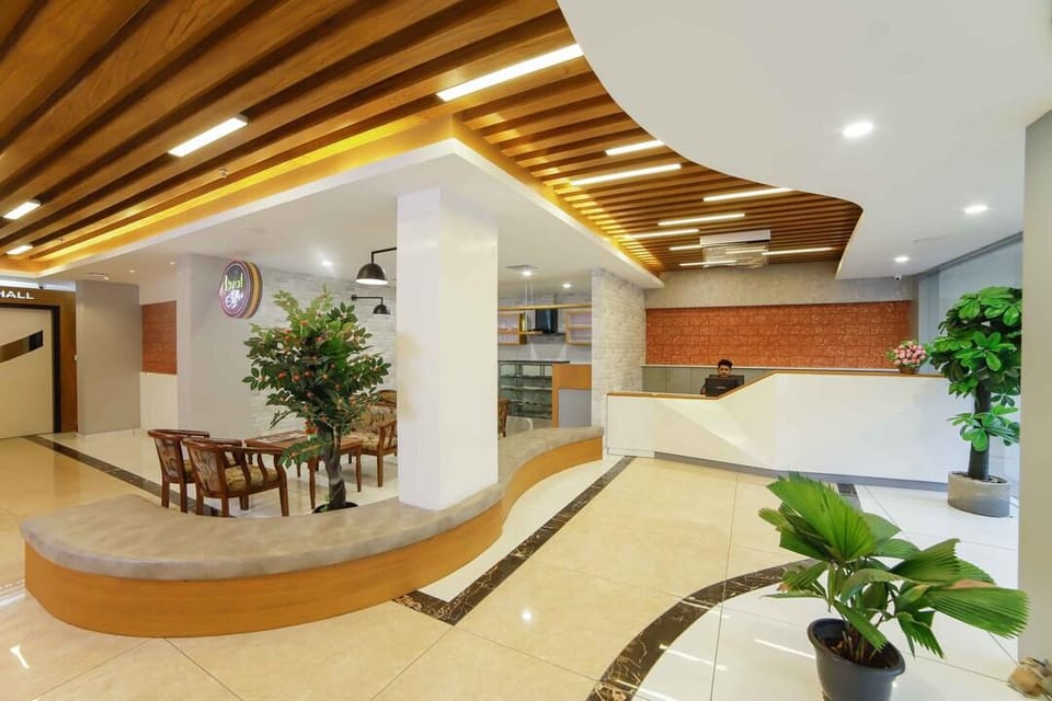 Bhavanam Regency Hotel in Kerala