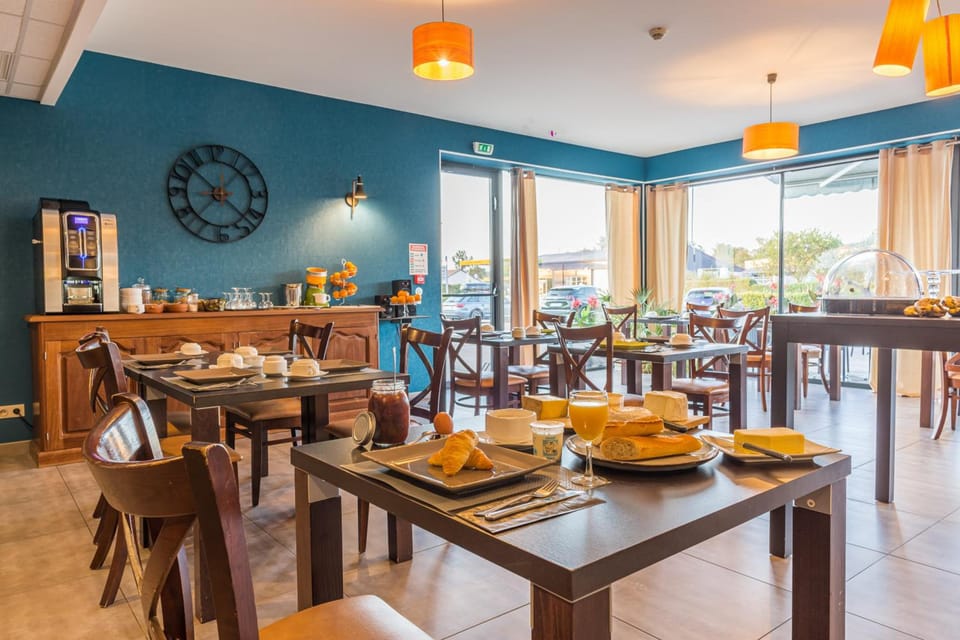 Logis Le Cadusia Hotel in Bourgogne-Franche-Comté
