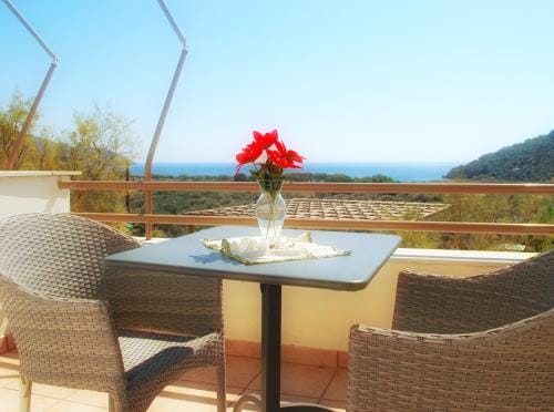 Blue Bay Hotel Hotel in İzmir Province