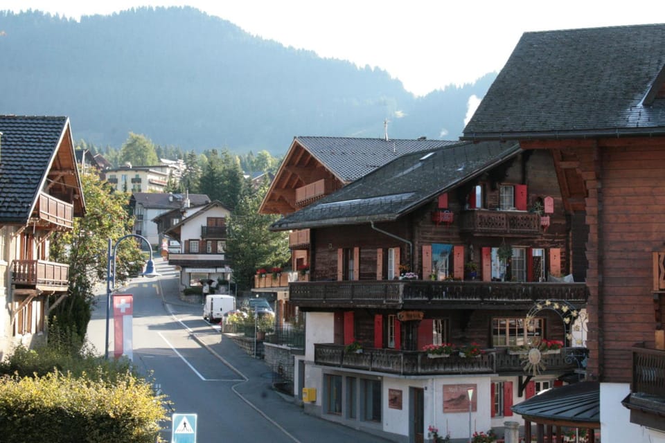 Chalet la Griotte Hotel in Ollon