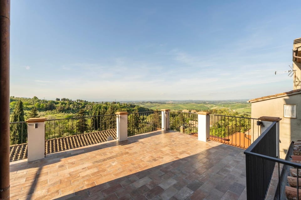 Le Vecchie Cantine Hotel in Tuscany