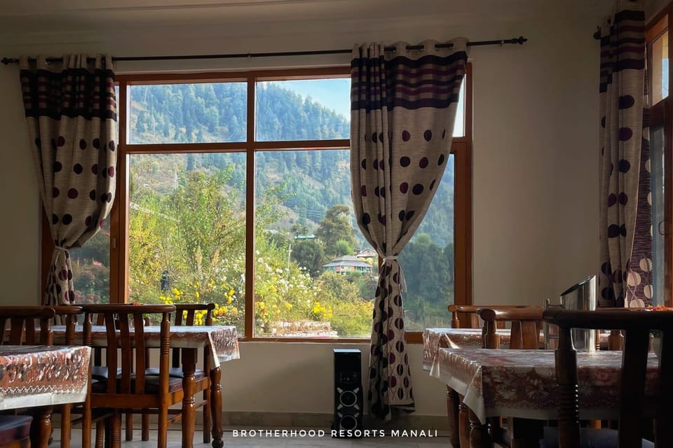 Brotherhood Resort Manali Hotel in Manali