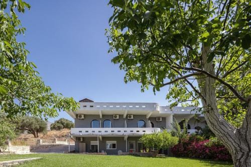 Green View Studios & Apartments Hotel in Crete
