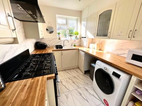 Beautiful Double Room for One Person Hotel in Bromley