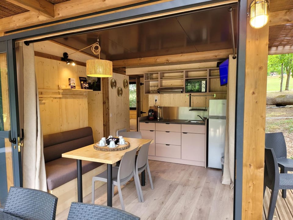 Le Chalet Montegut Hotel in Bourgogne-Franche-Comté