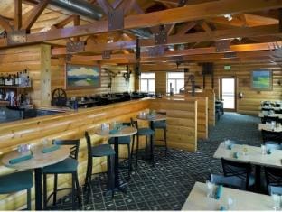 Denali Bluffs Hotel by Aspen Hotels Hotel in McKinley Park