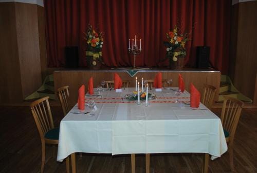 Gasthof Zur Linde Hotel in Diemelsee
