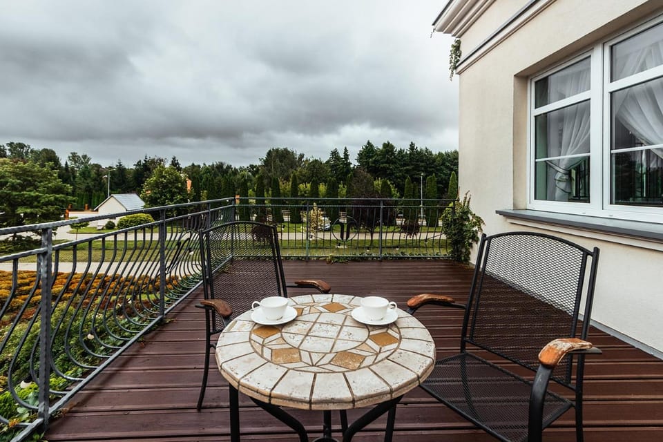 Dwor Dwikozy Hotel in Poland