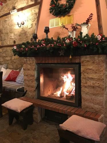 Varosi Guesthouse Hotel in Decentralized Administration of Macedonia and Thrace