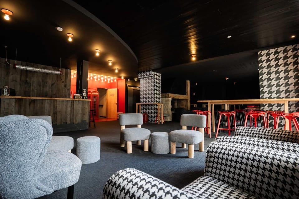 Hotel Le Cristal Lodge - TERRESENS Hotel in Saint-Chaffrey