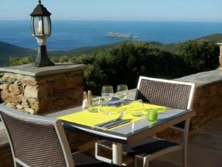 Hotel Le Saint Jean Hotel in Corsica