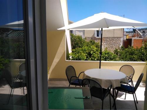 Lemon house Hotel in Vis