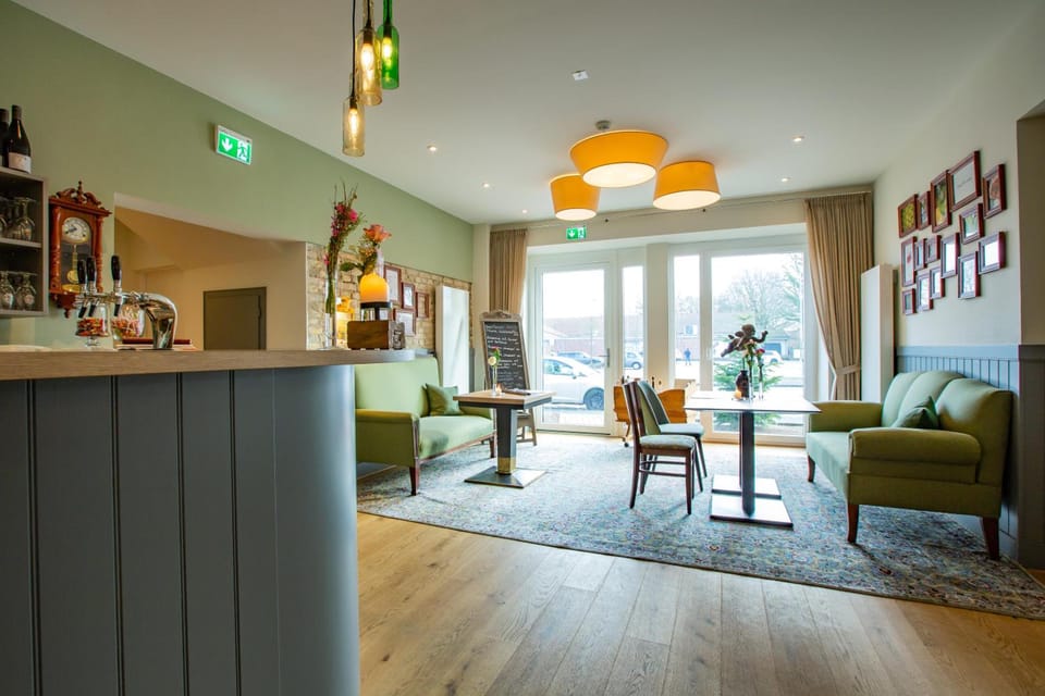 Bar/lounge
