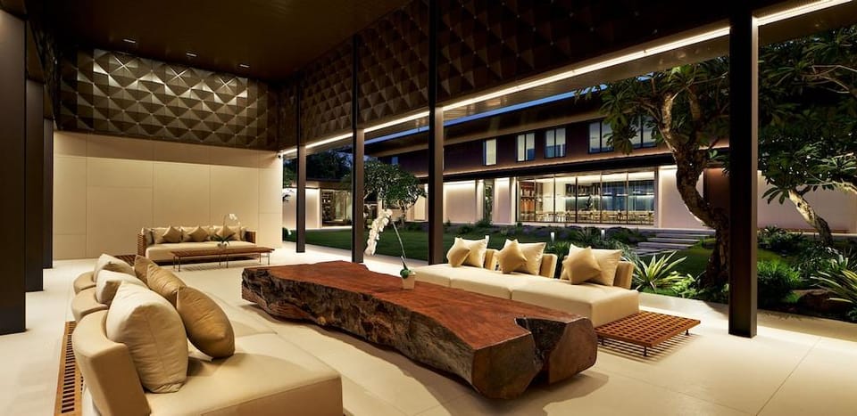 Saba Estate Luxury Villa Bali Hotel in Blahbatuh