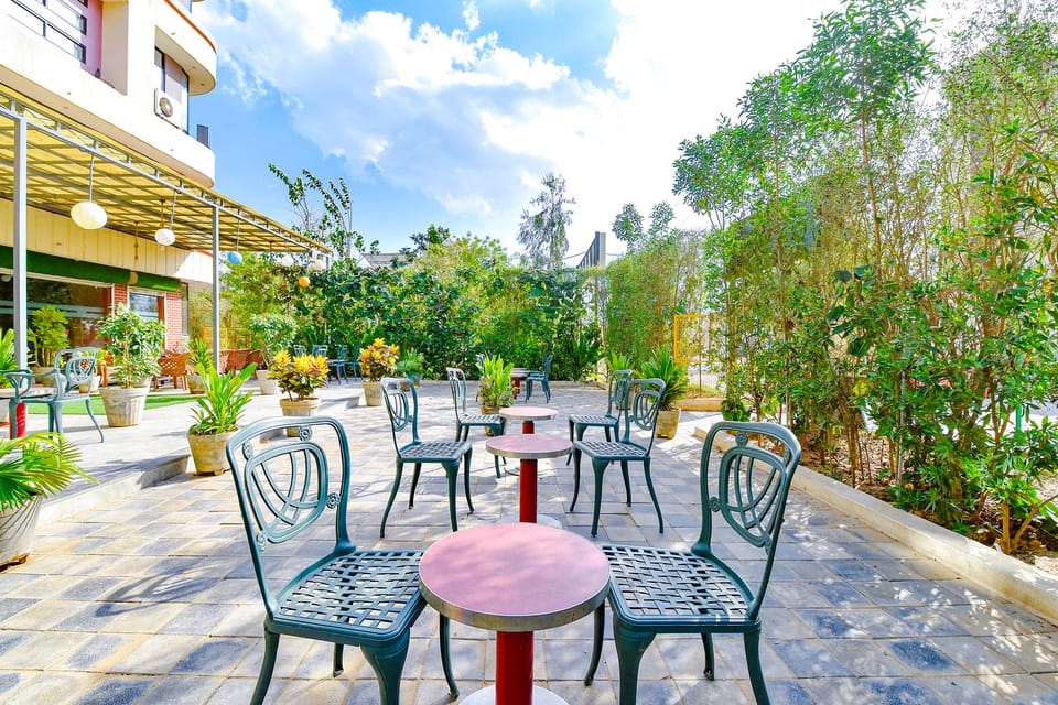 Fabhotel Siddharth Corporate Hotel in Gandhinagar