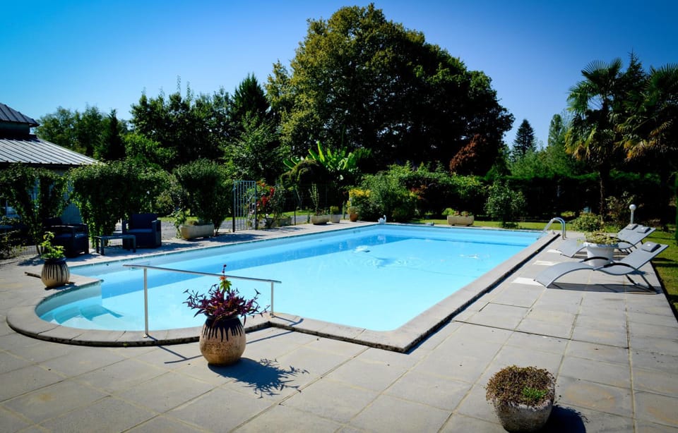 Logis Chez Germaine Hotel in Nouvelle-Aquitaine