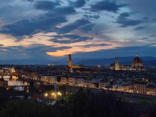 Tramway Easy Private Rooms - Casa all'Italiana Hotel in Florence