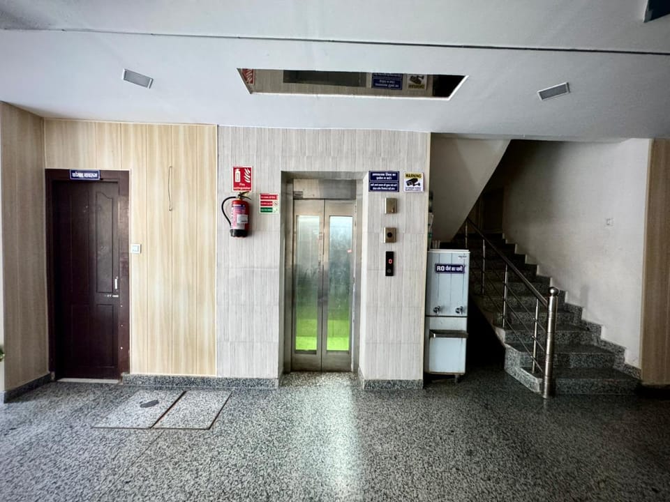 Shri bhanke bihari hotel Hotel in Uttarakhand