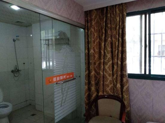 Shanghai Tiantian Hotel Hotel in Shanghai