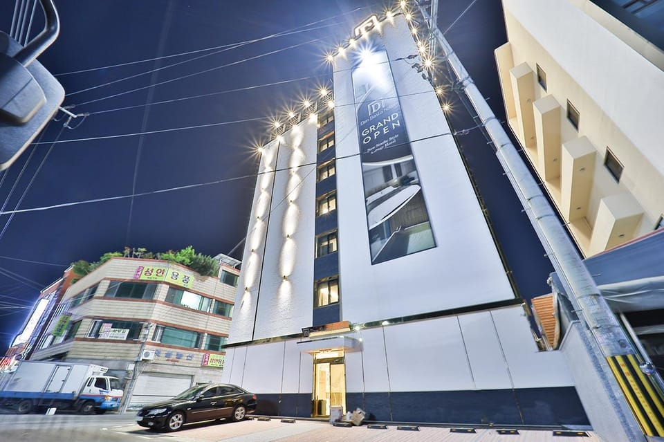 Denbasta Hotel Masan Eosijangjeom Hotel in South Korea