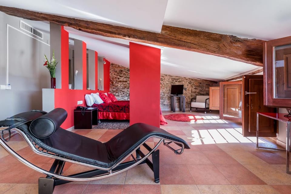 Hotel Cal Llop Hotel in Baix Camp
