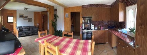 Le Central - Chambres d'hote Hotel in Sierre