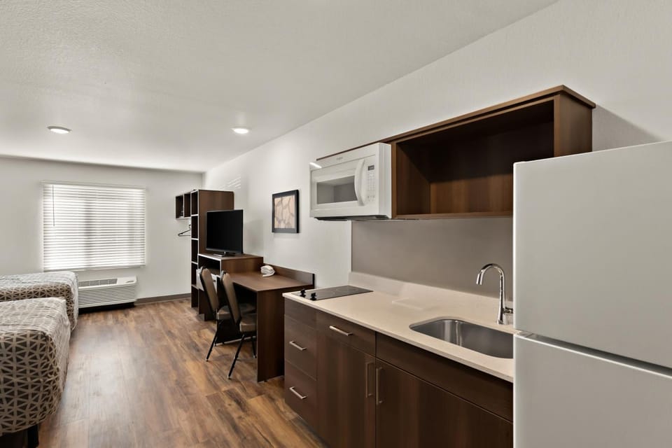 WoodSpring Suites Fort Collins Hotel in Fort Collins