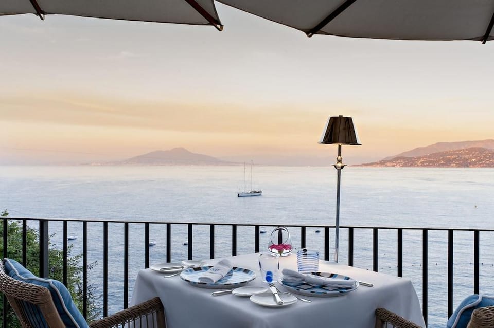 JK PLACE CAPRI Hotel in Marina Grande