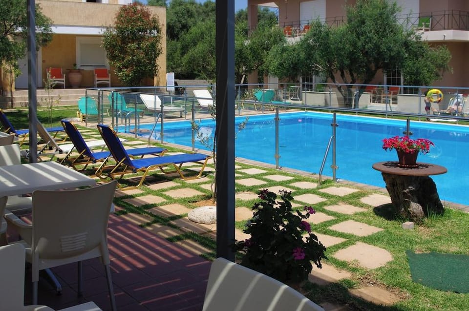 Elea apartments Hotel in Crete