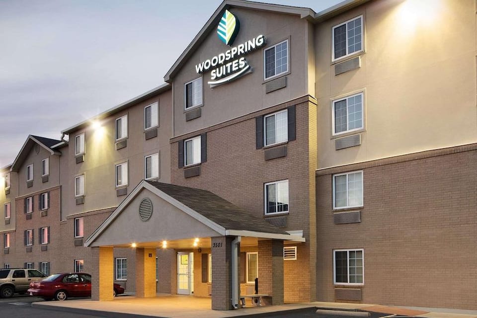 Value Place DFW Fossil Creek Hotel in Fort Worth
