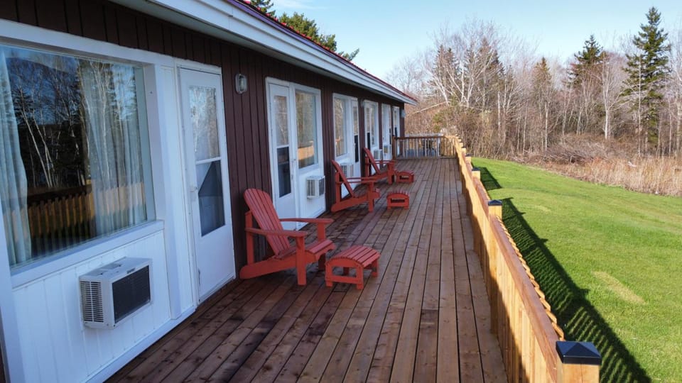 Trailsman Lodge Motel in Nova Scotia