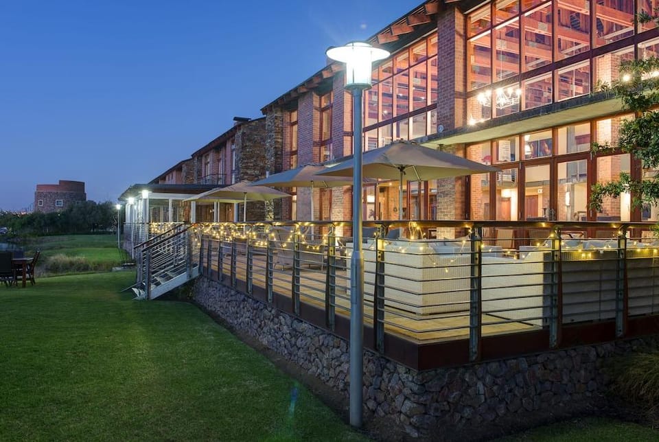 Tintswalo at Waterfall Hotel in Sandton
