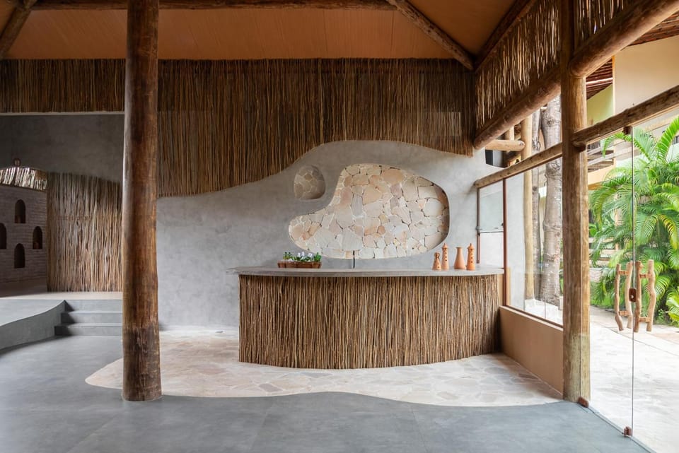 Bar/lounge