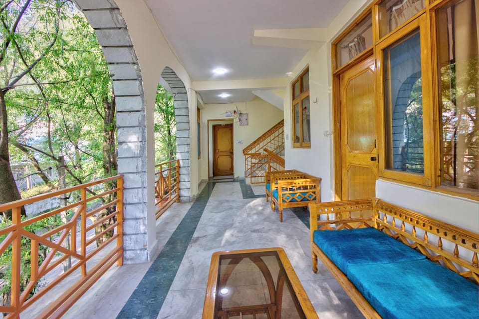 Thrill Nature Resorts  Hotel in Manali