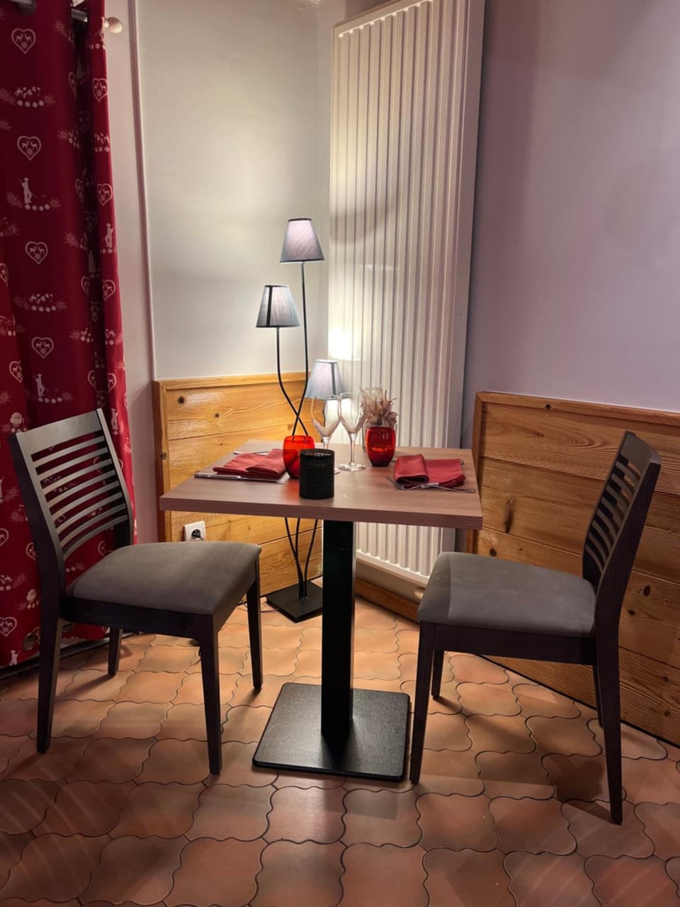 Logis Hotel & Restaurant Les Perce-Neige Hotel in Switzerland