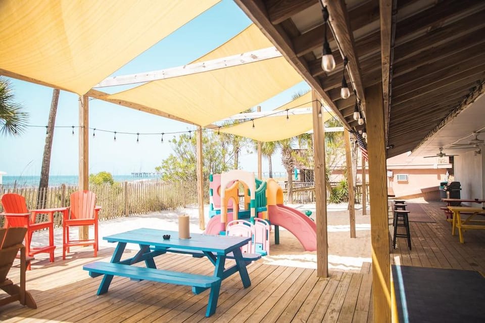 The Driftwood Lodge Hotel in Panama City Beach
