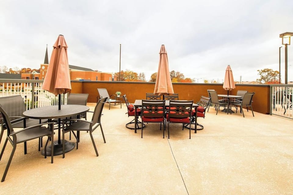 Holiday Inn Express Simpsonville Hotel in Simpsonville