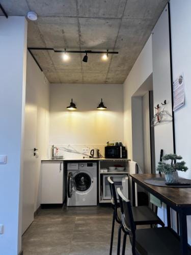 Tilzes Studio apartaments, Self check-in, Free parking, Comfort Hotel in Klaipėda