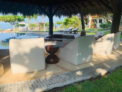 Casa Manzanillo - Bay Room - Ocean Front Room at Exceptional Beach Front Location Hotel in State of Guerrero